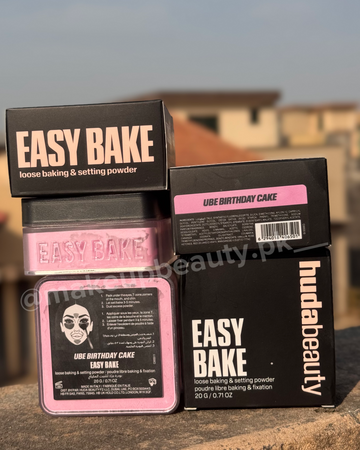 Hudabeauty Easy Bake Loose & Baking Setting Powder shade: UBE Birthday Cake