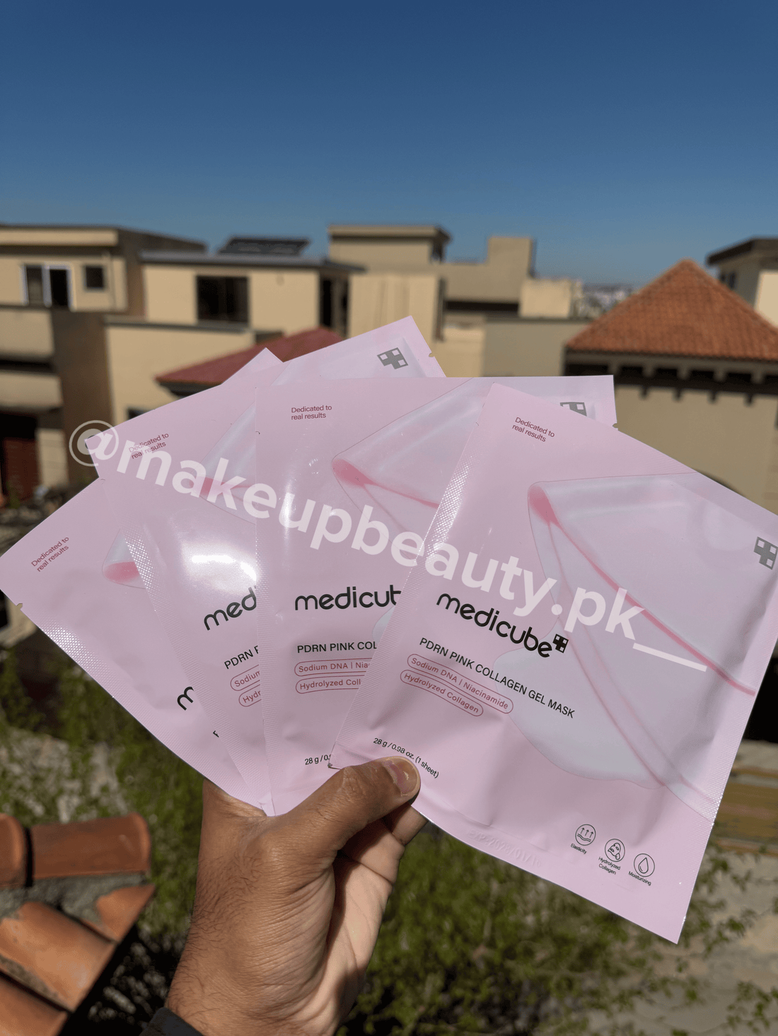 Medicube PDRN pink Collagen Gel Mask Pack of 4. 28 grams each mask weight.