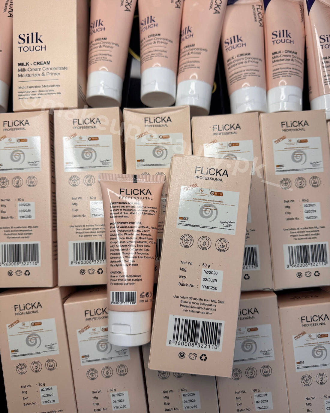 Flicka silk touch Milk-Cream moisturiser and Primer 60g.