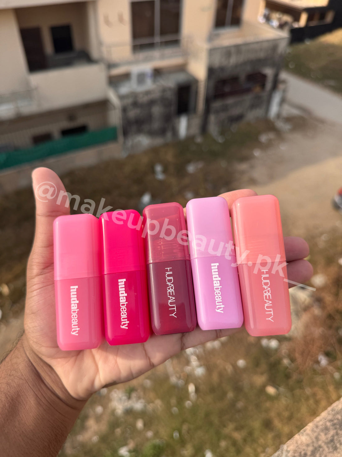 Hudabeauty Blush Filter Liquid Blush buy each
