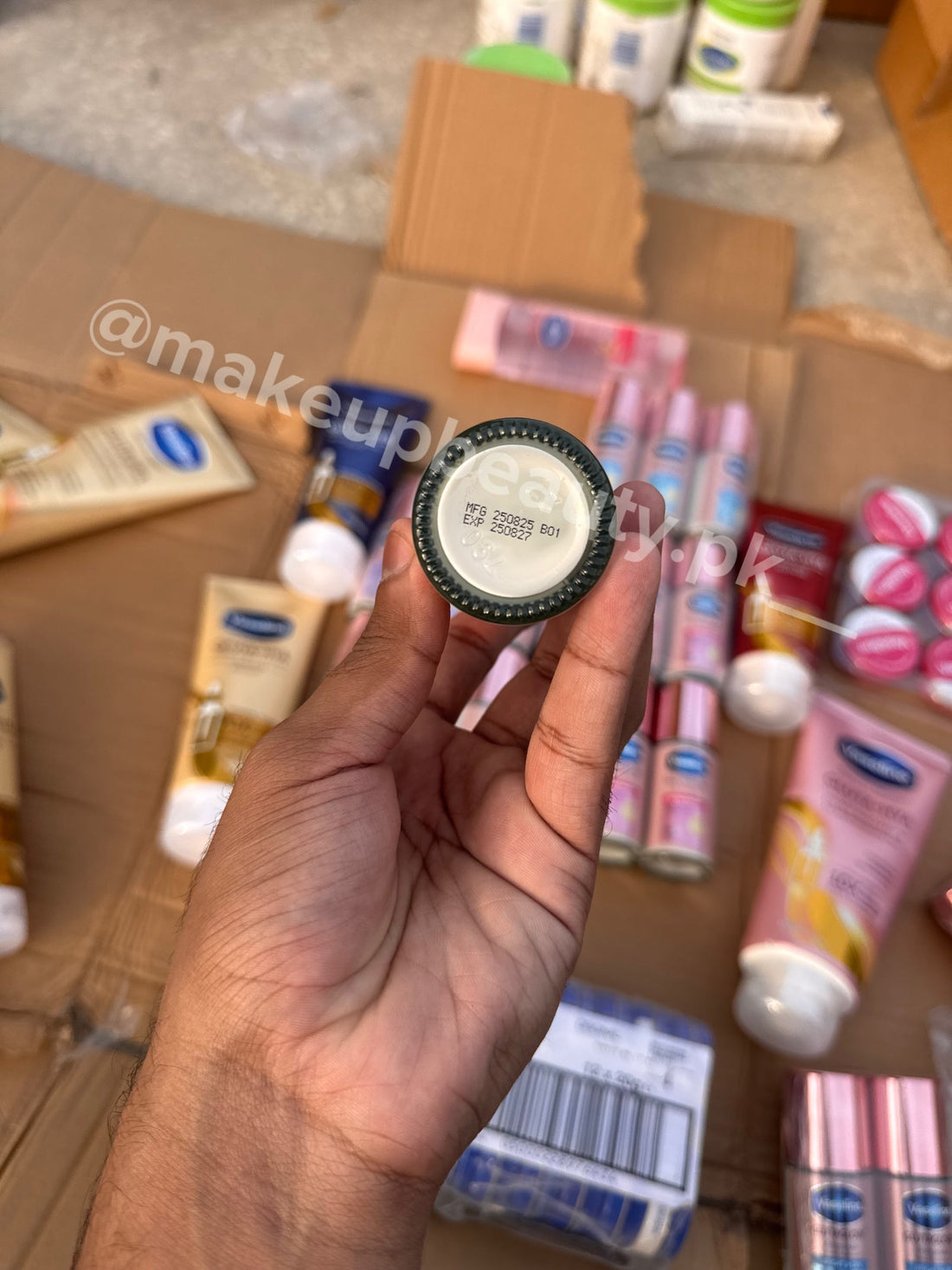Vaseline GlutaGlow Bright & Renew Ampoule Serum deodrant 45 ML