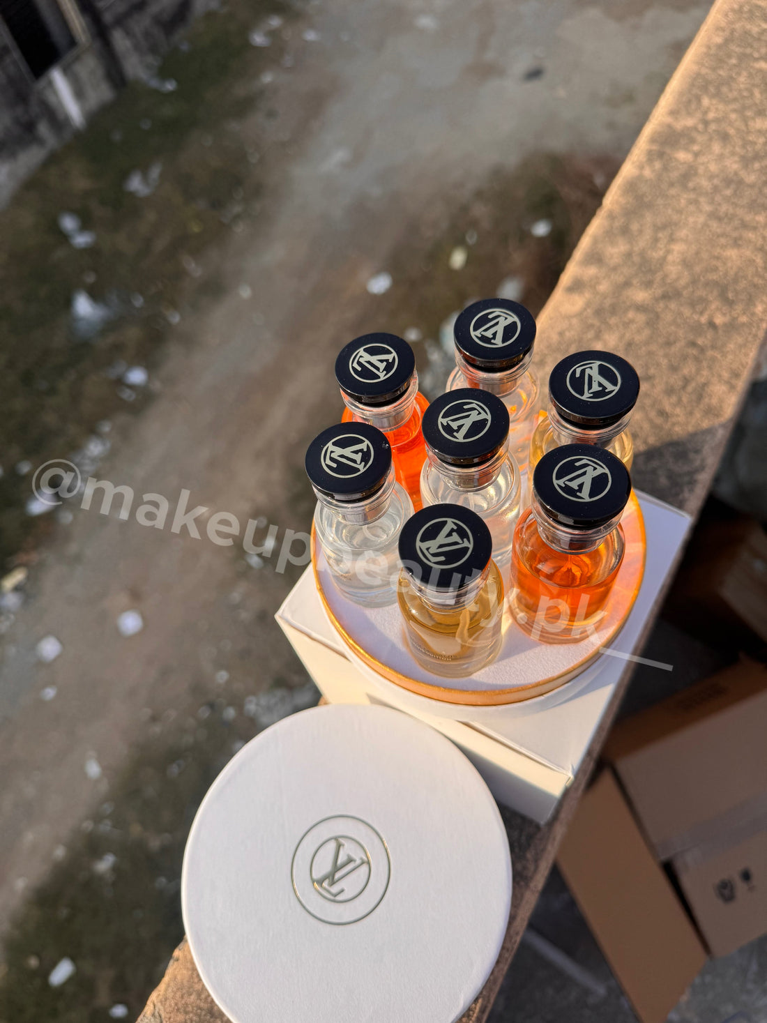 Louis Vuitton Miniature 7 in 1 Set for her with Box and Louis Vuitton Bag