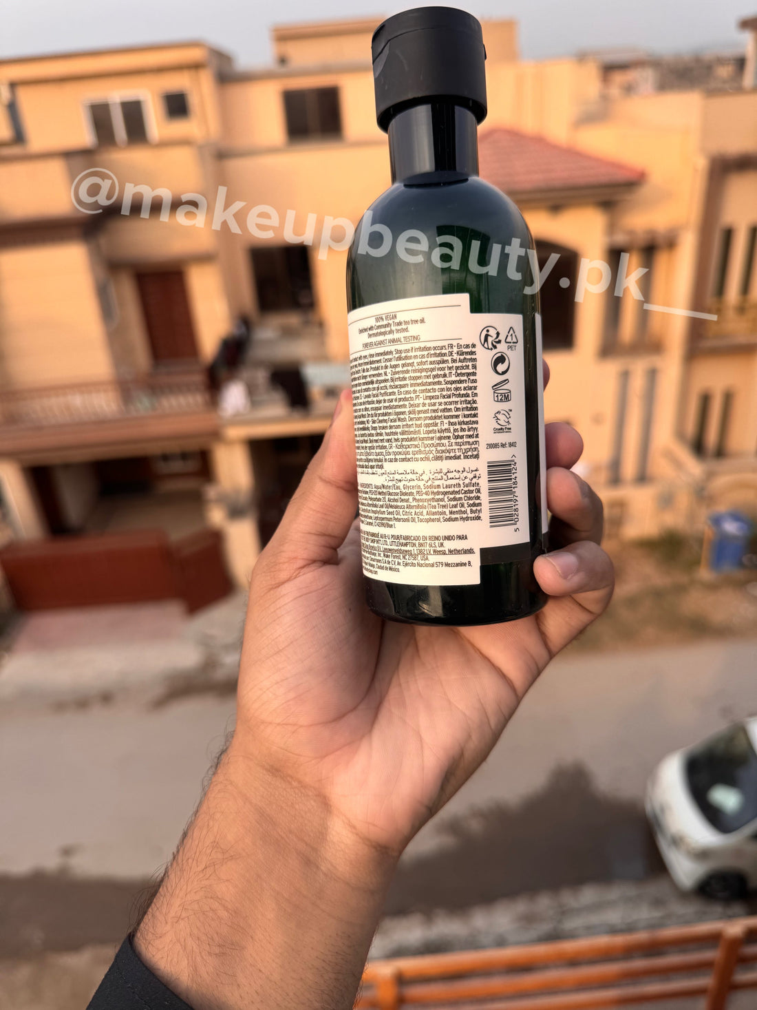 The Body Shop Tea Trica Skin clearing Facial Wash 250 ML